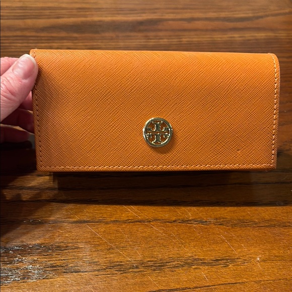 Tory Burch Accessories - Tory Burch Orange Glass case  Gold Emblem